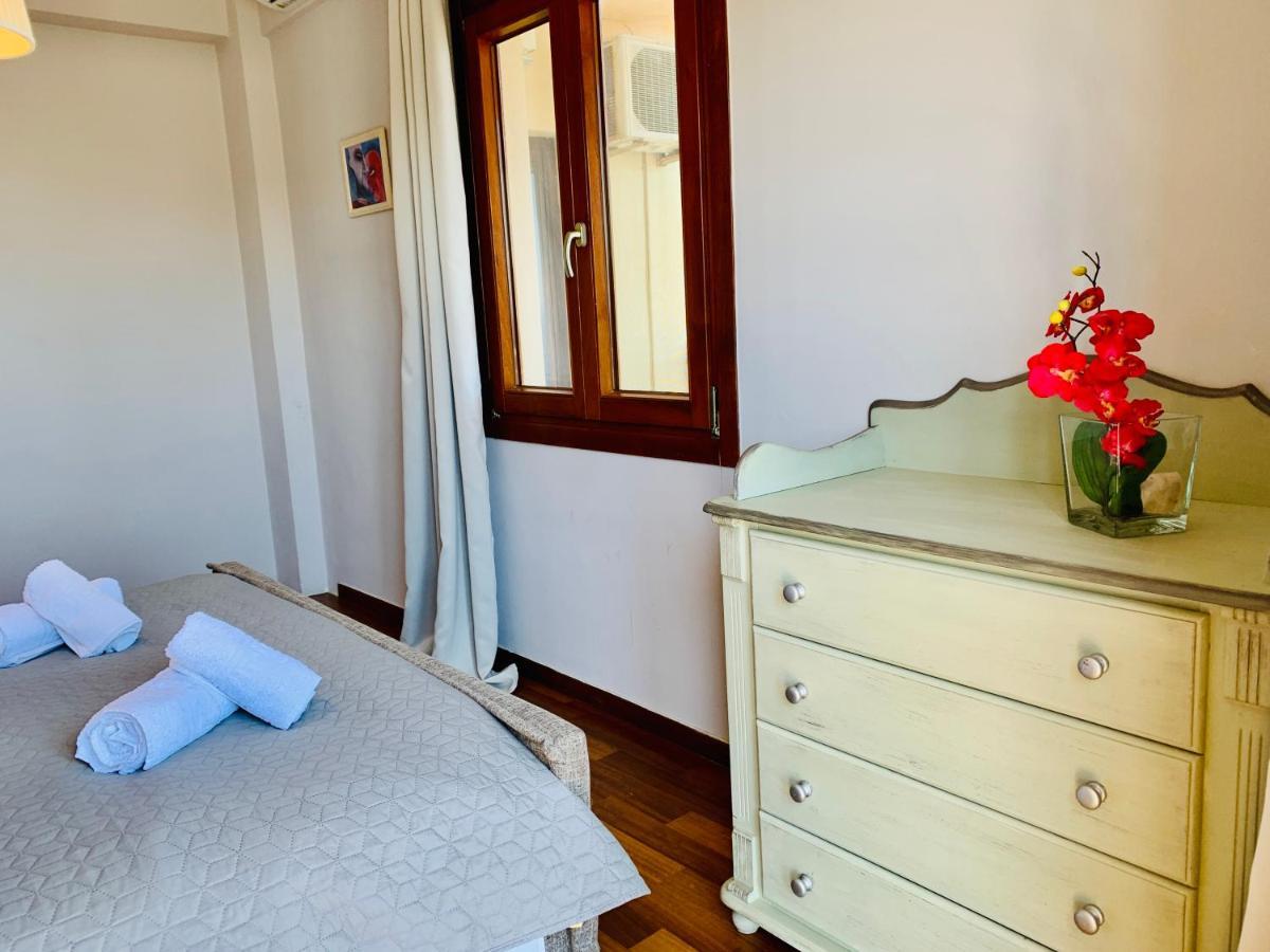 Villa Kalli - Porto Ennia Vromopousi Екстер'єр фото