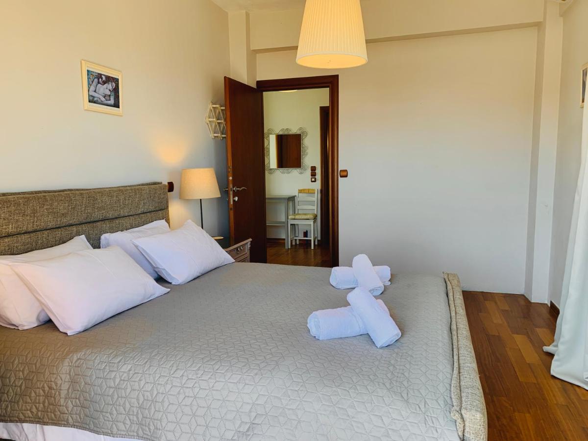 Villa Kalli - Porto Ennia Vromopousi Екстер'єр фото