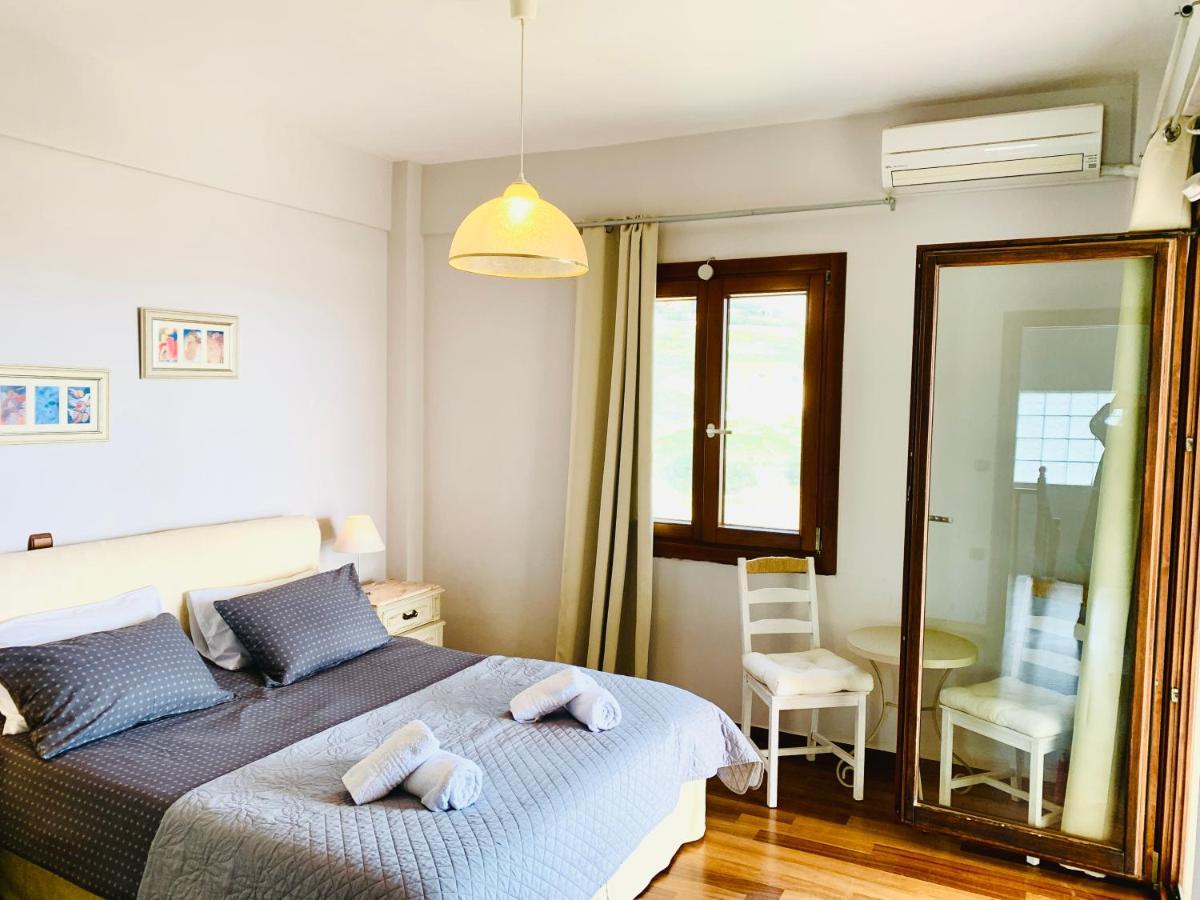 Villa Kalli - Porto Ennia Vromopousi Екстер'єр фото